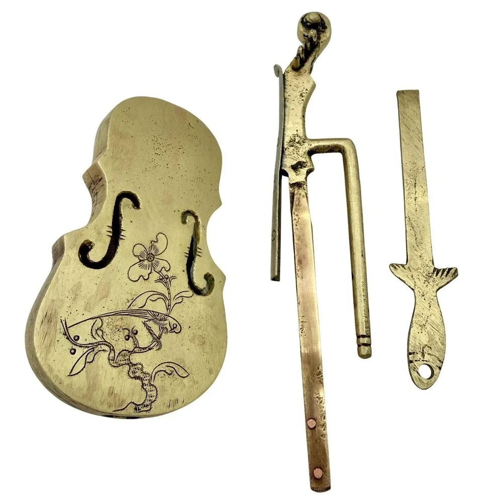 Chinese Folk Art Violin Padlock W/Key Engraved Brass Huaqi Rare 1980s
